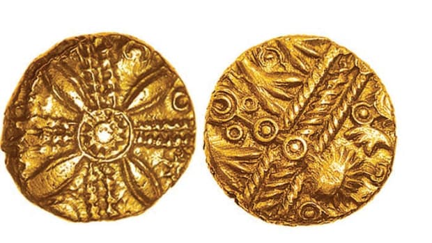 The two, recently found Celtic quarter staters to be offered by Chris Rudd in September. Left: ‘Petal Saltire’ type; right: ‘Robinsun’ type. Images courtesy Chris Rudd