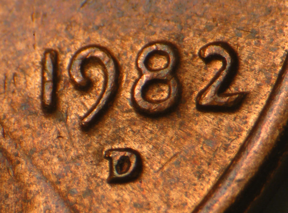 Large date 1982-D copper cent