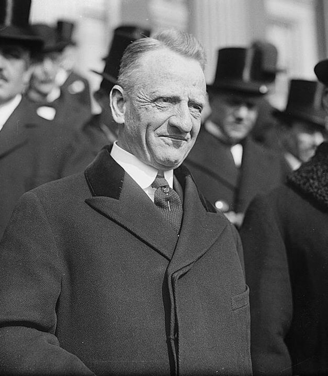 Carter Glass, Democratic senator from Virginia at the time, co-sponsored the Glass-Borah rider to the Federal Home Loan Bank Act of July 22, 1932, that resulted in a 33 percent increase in National Bank Note circulation in 1932-1933. Wikipedia photo.
