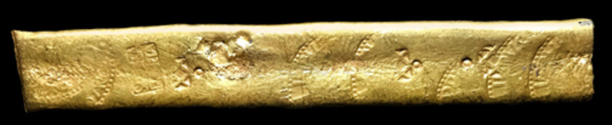  Gold “finger” bar #33, 622 grams, marked with fineness XX-dot (20-1/4K) three times, foundry / owner SARGOSA / PECARTA and seven tax stamps, ex-Atocha (1622).