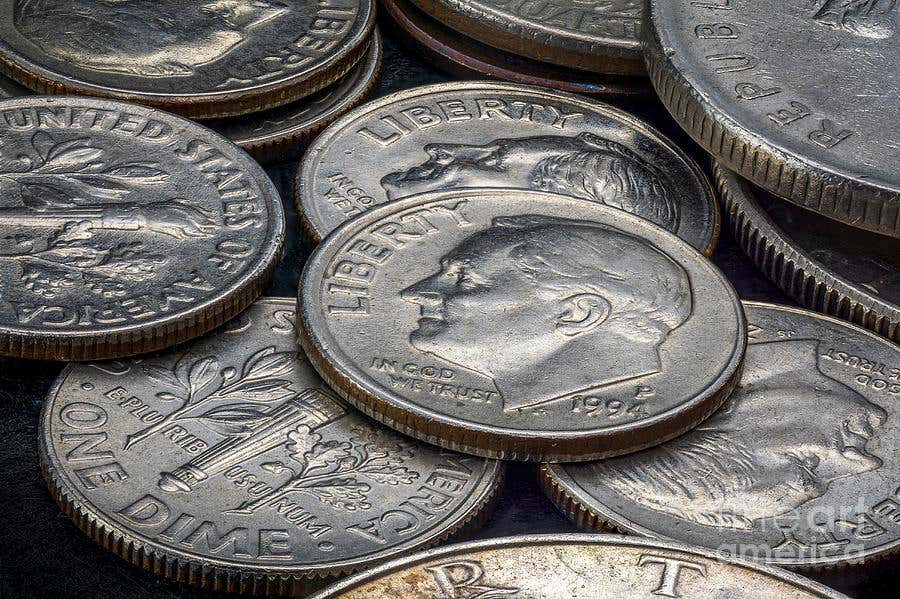 Highway Heist of the Tiniest Kind: 8 Million Dimes Blanket Texas Road After Truck Overturns