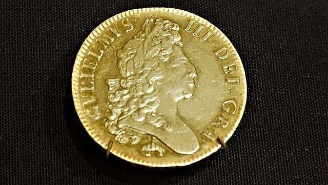 william-iii-five-guinea-coin-1699.jpg