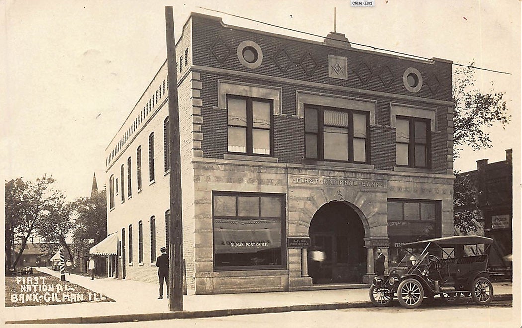 first-national-bank-of-gilman-il-circa-1910.jpg